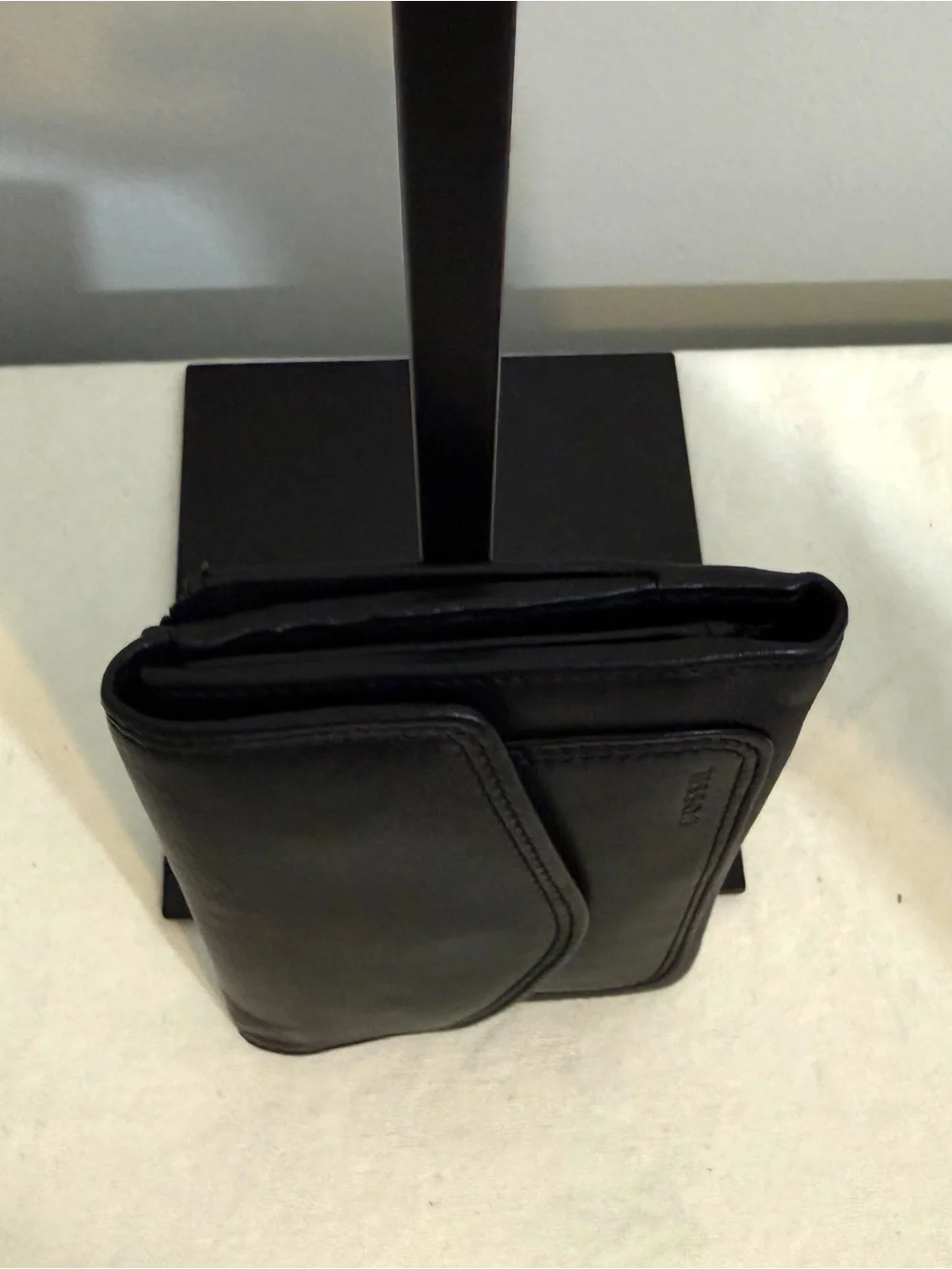 Fossil Black Genuine Leather Wallet Vintage Snap Closure Y2K